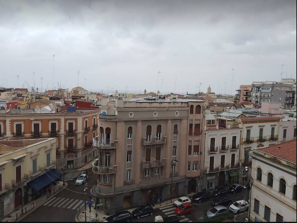 Appartamento a Barletta in Piazza Caduti in Guerra - Foto 4