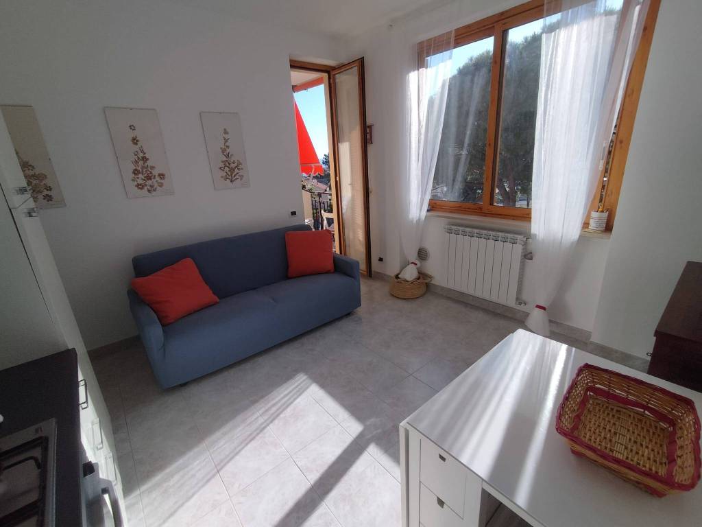 Appartamento a Costarainera in Via Piani Paorelli, 48 - Foto 3