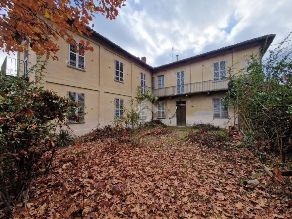 Casa indipendente a Villafranca d'asti in Piazza Guglielmo Marconi, 13 - Foto 2