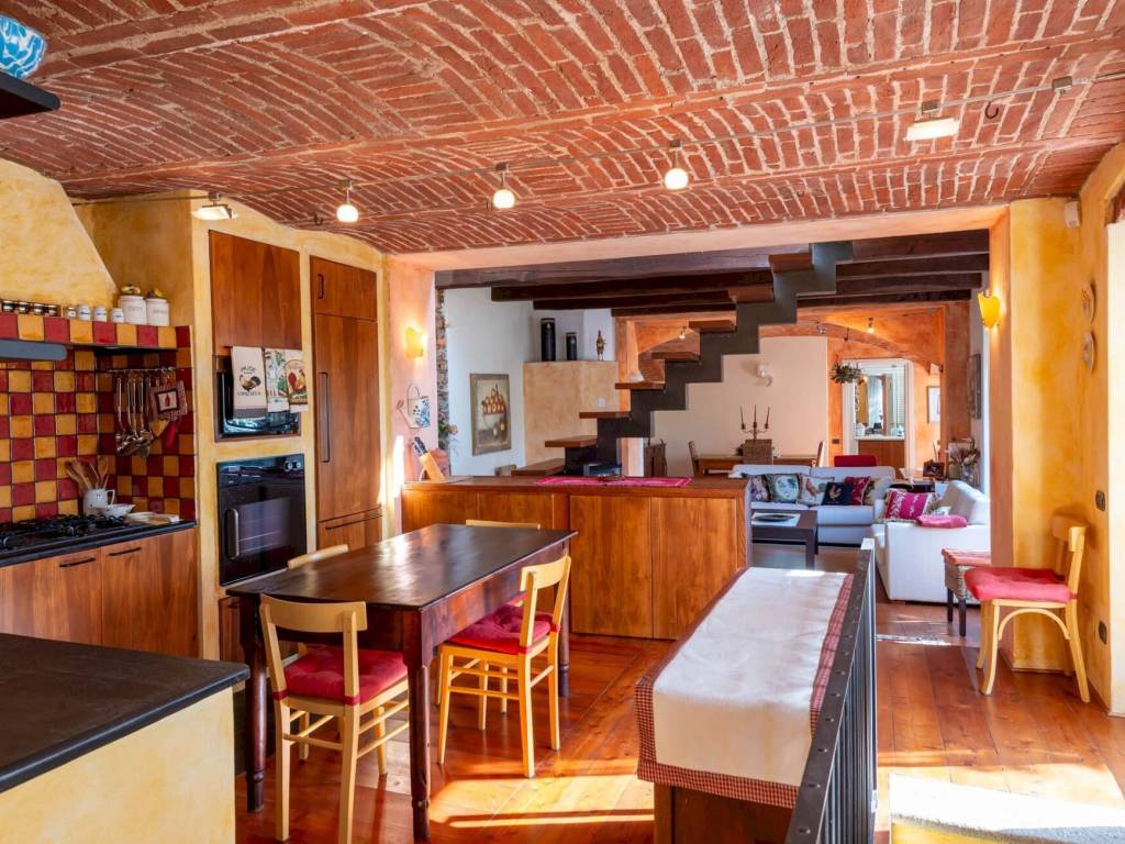 Rustico / casale a Bagnolo piemonte - Foto 4