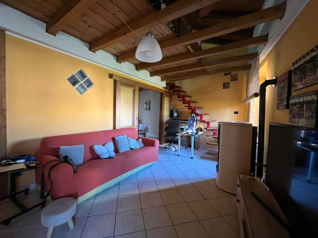 Appartamento a Frosinone in Vicolo del Cipresso - Foto 3