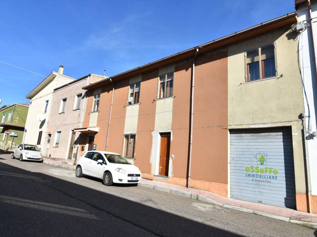Appartamento a Macomer in Via Alghero, 12 - Foto 5