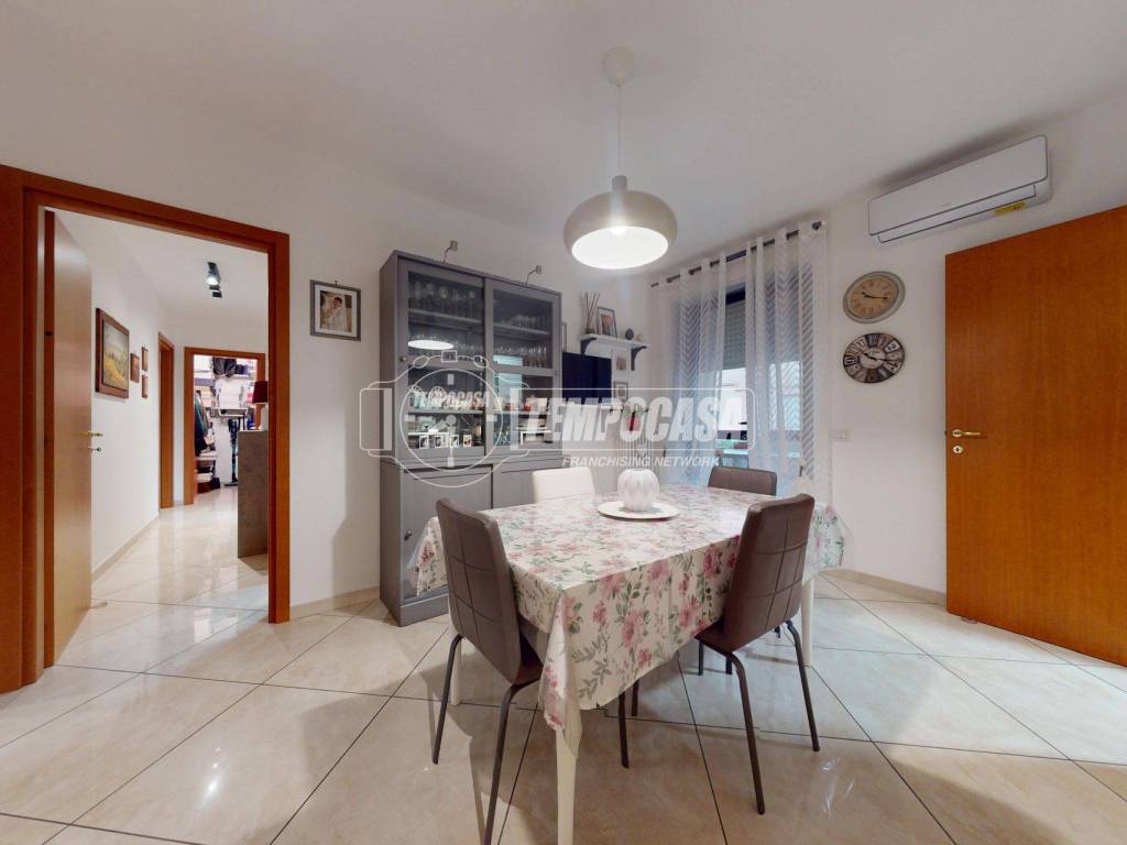 Appartamento a Turi in Via Renato dell'andro - Foto 2