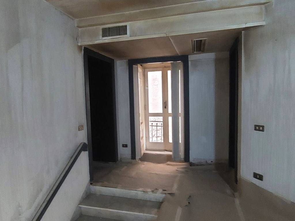 Appartamento a Portici in Corso Giuseppe Garibaldi, 83 - Foto 3