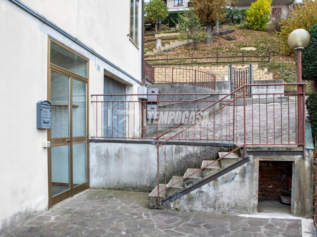 Appartamento a Guiglia in Via Panoramica 229 - Foto 2