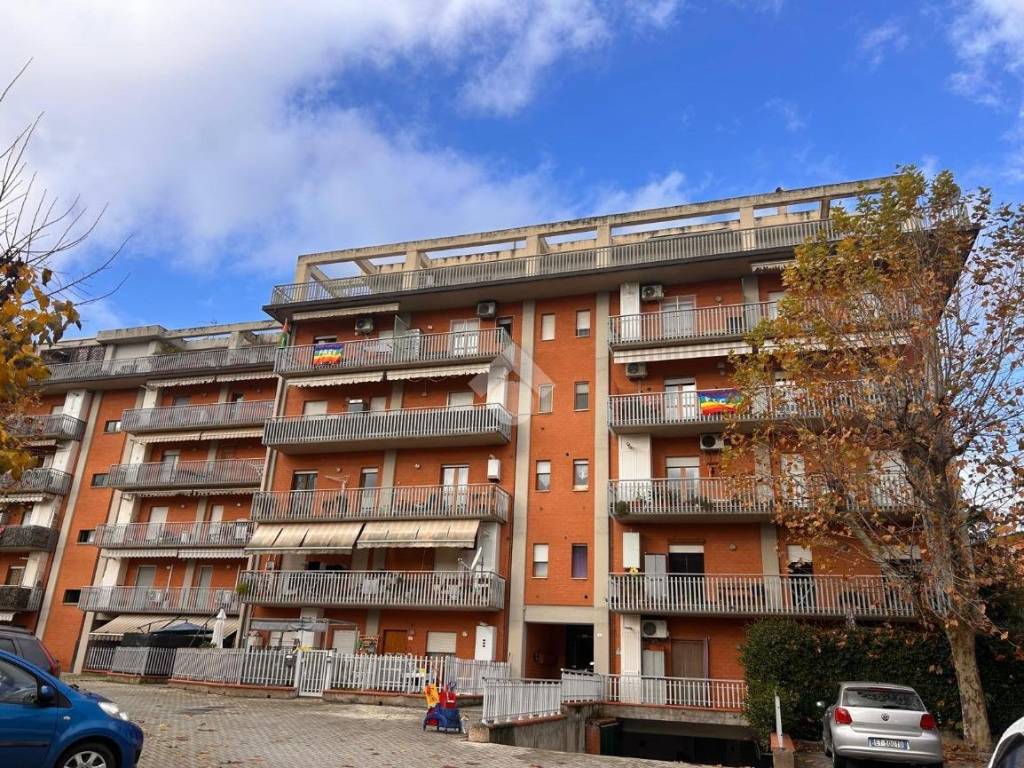 Appartamento a Perugia in Via sperello aureli, 51 - Foto 2