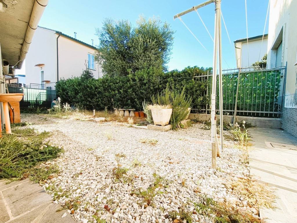Villa a San giuliano terme in Via Giovanni Amendola - Foto 5