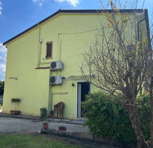 Villetta a schiera a Occhiobello in Via Baccanazza - Foto 2