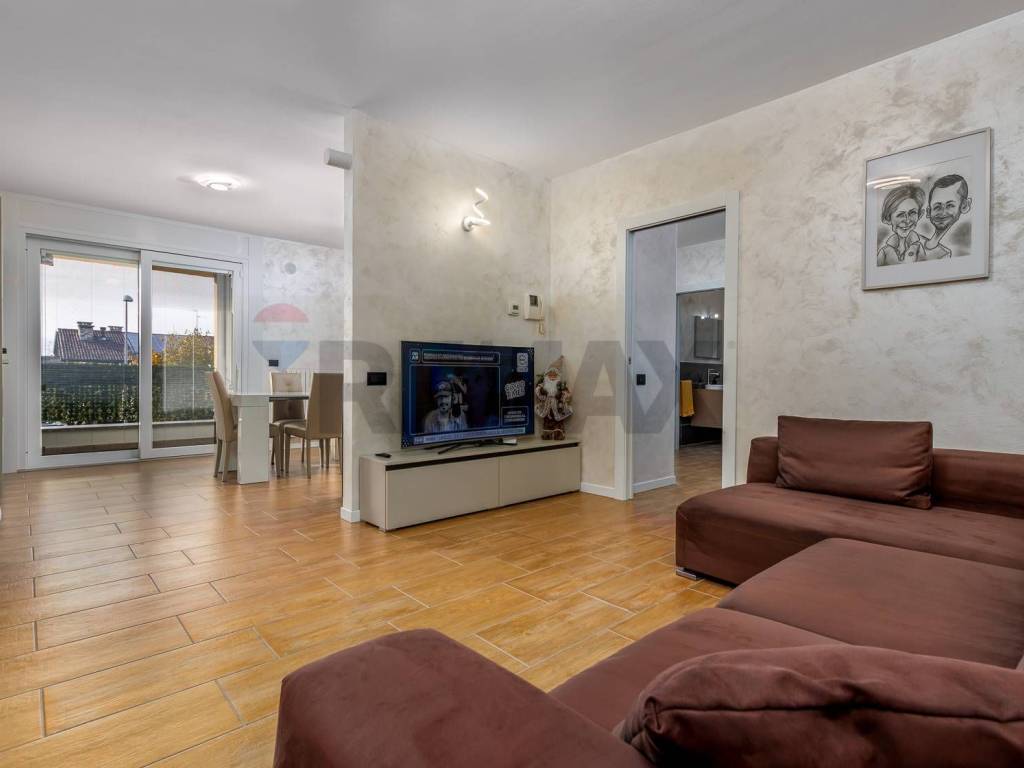 Appartamento a Grassobbio in VIA AMERIGO VESPUCCI, 48 - Foto 3