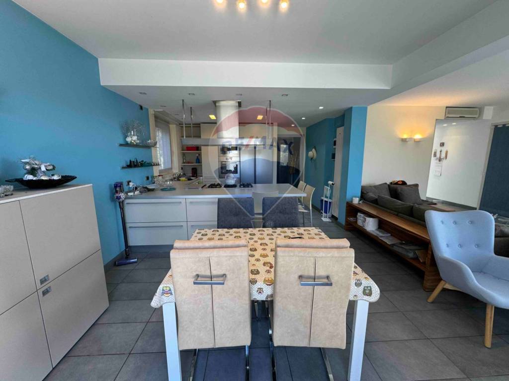 Villa a Morazzone in VIA MANZONI, 24 - Foto 3