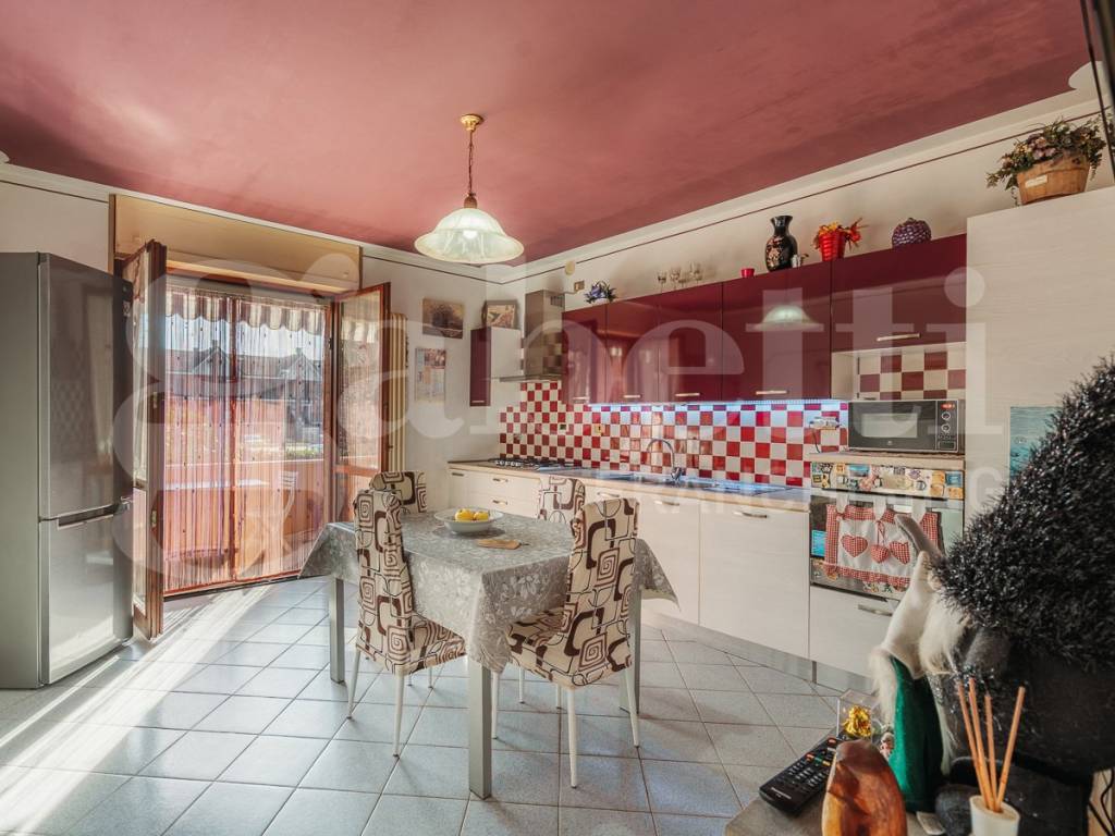 Appartamento a Pinerolo in PIAZZA SABIN, 6 - Foto 3