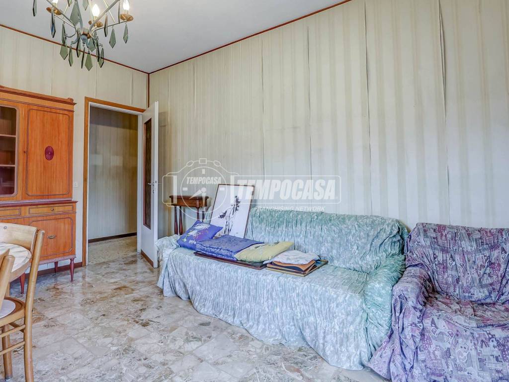 Appartamento a Luino in Via Bottacchi 11/a - Foto 4