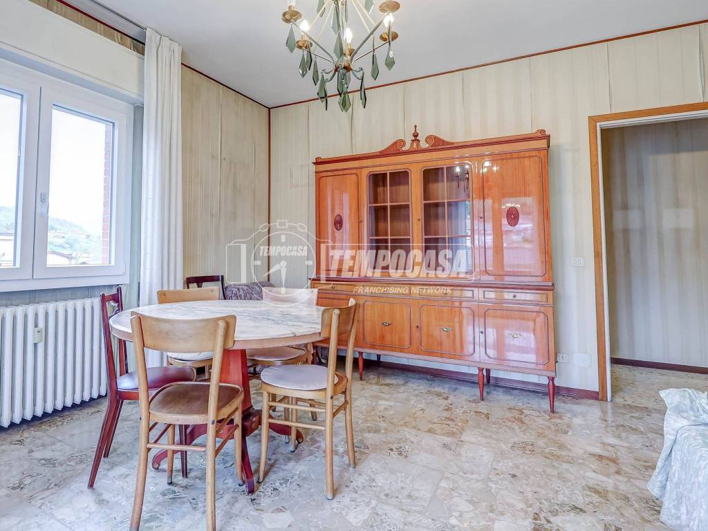 Appartamento a Luino in Via Bottacchi 11/a - Foto 5