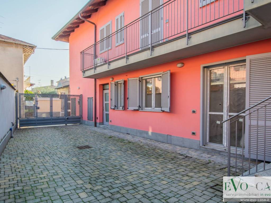 Appartamento a Vanzaghello in Via Varese, 5 - Foto 2