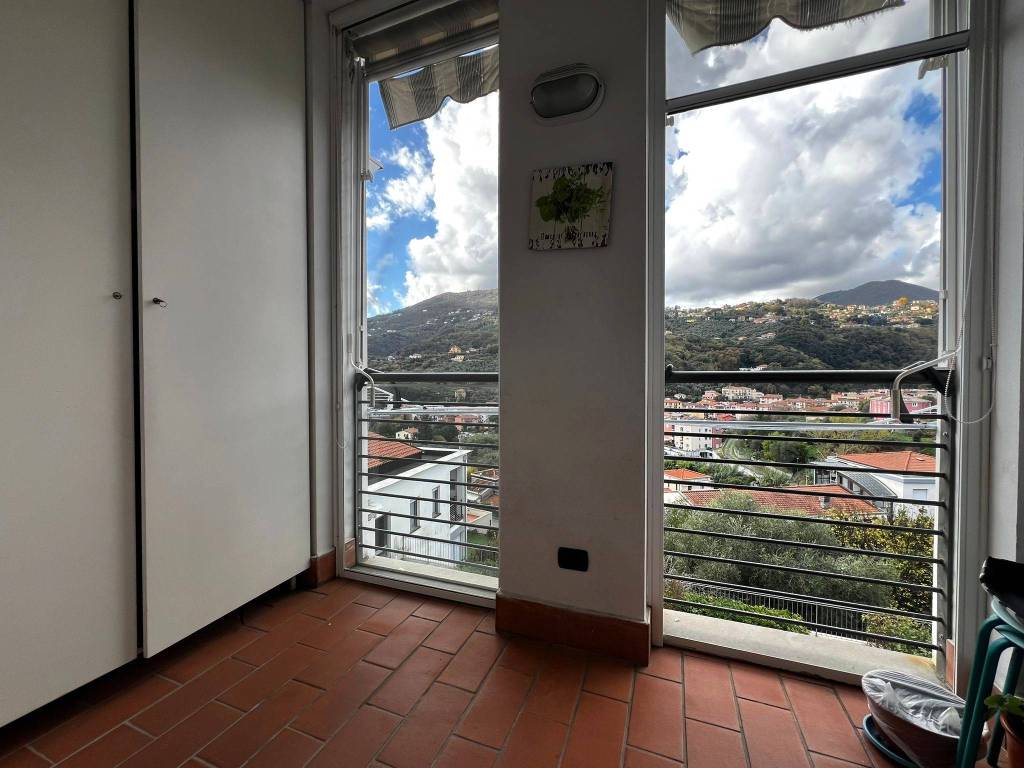 Appartamento a La spezia in Via Alberico Benedicenti, 17 - Foto 5