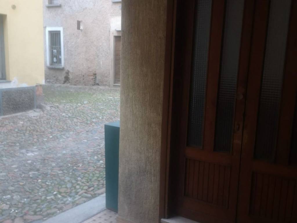 Appartamento a Brinzio in Via Vittorio Veneto, 14 - Foto 3