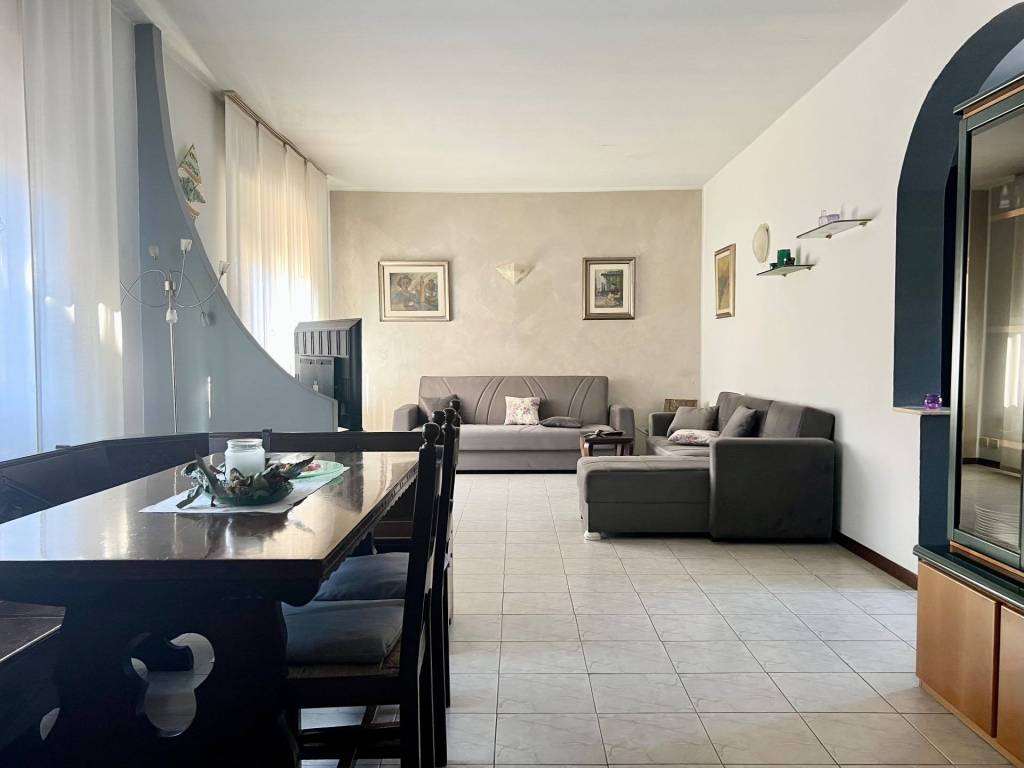 Appartamento a Pradalunga in Via G. Garibaldi, 12 - Foto 2
