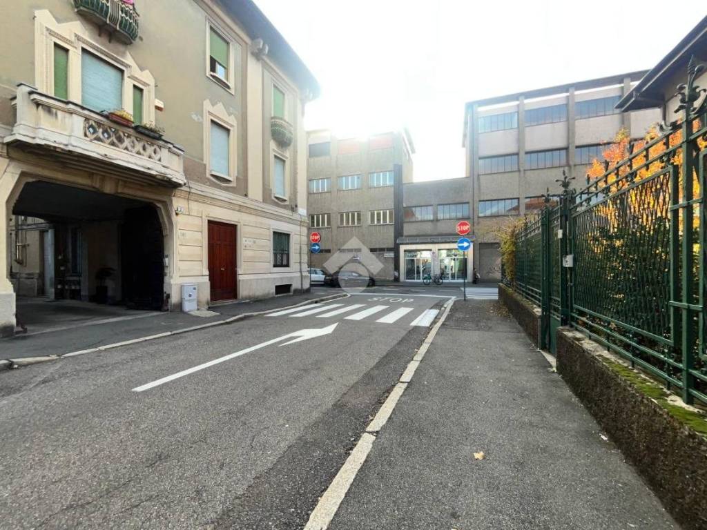 Immobile a Busto arsizio in Via S. Francesco, 4 - Foto 3