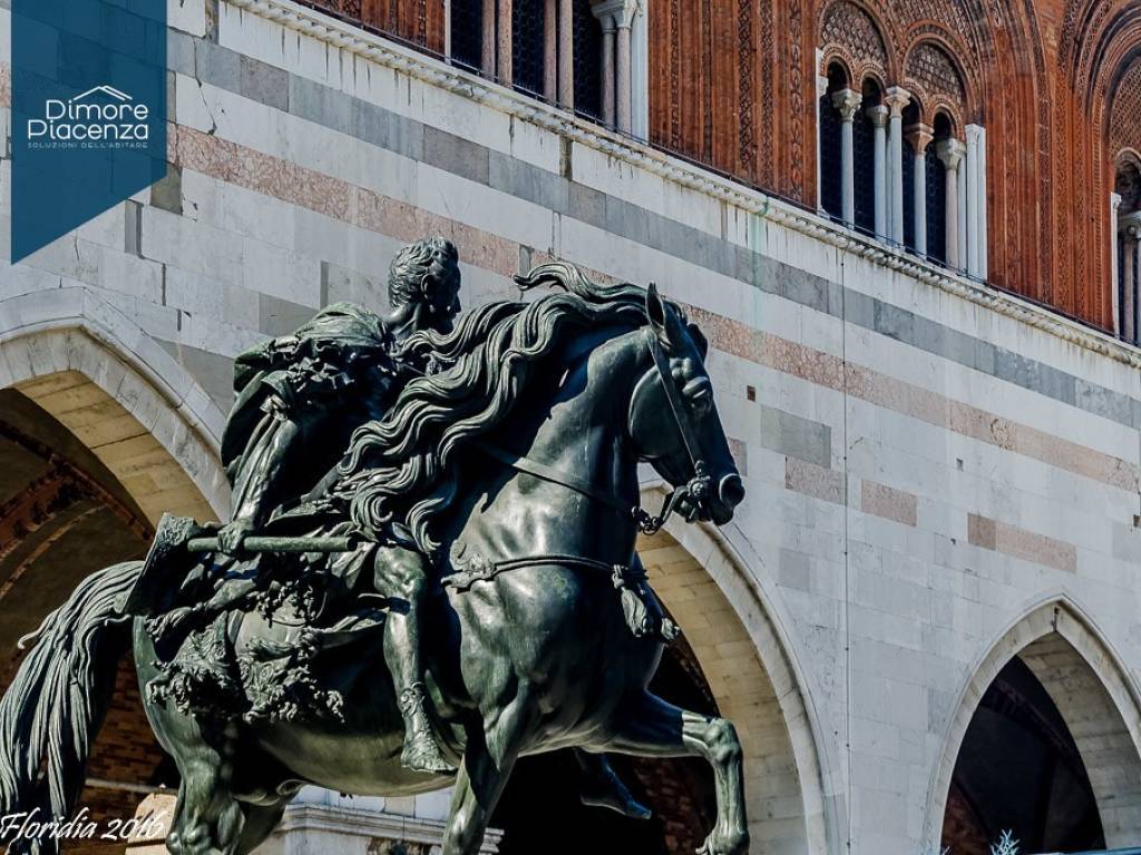 Appartamento a Piacenza in Piazza dei Cavalli - Foto 3