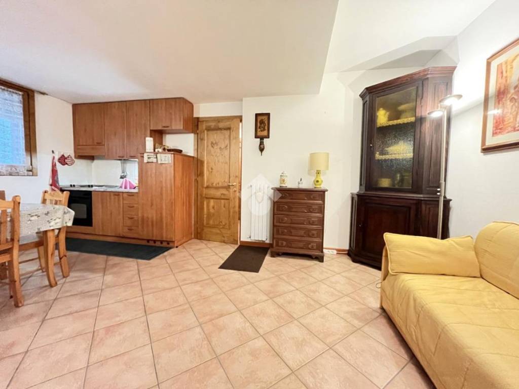 Appartamento a Valdisotto in Via Roma, 23 - Foto 4