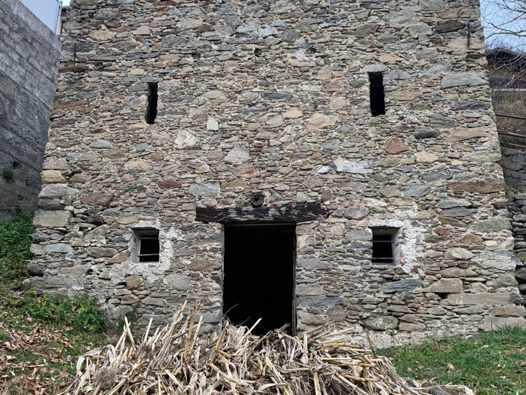 Rustico / casale a Morbegno in Località Campoerbolo - Foto 2