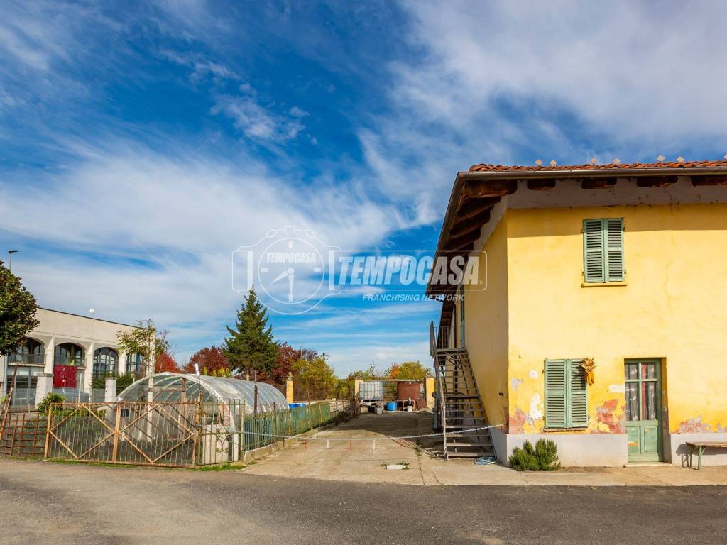 Rustico / casale a Fossano in Via Mondovì, 78 - Foto 2