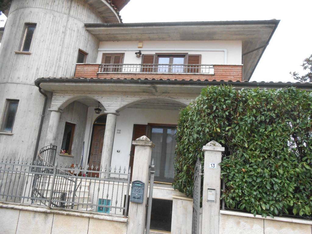 Villa a Avezzano in Via Erminio Cofini, 15 - Foto 2