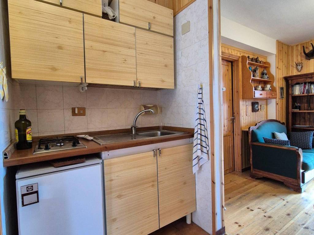 Appartamento a Rocca di cambio in Via Piccafarro - Foto 5