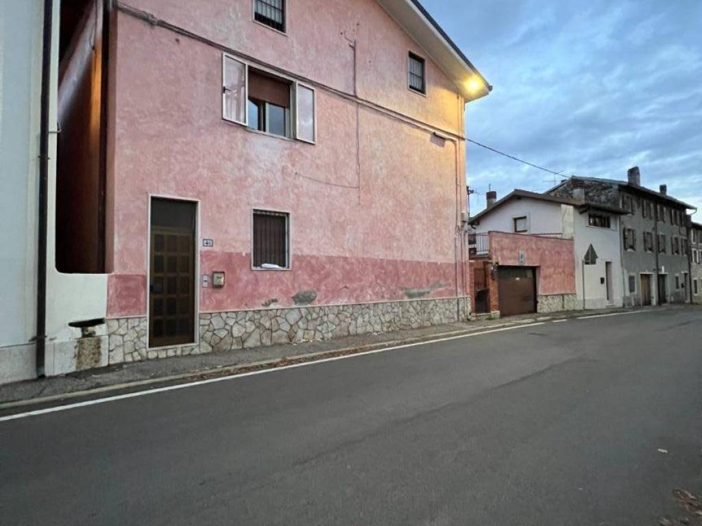 Casa indipendente a Verona in Via della Chiesa - Foto 4