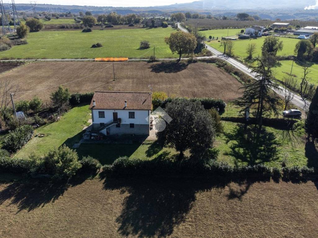 Casa indipendente a Viterbo in Strada Provinciale 23 della Vezza, 40 - Foto 3