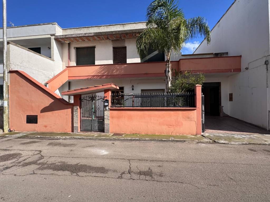 Appartamento a Veglie in Via Amilcare Ponchielli, 43 - Foto 5