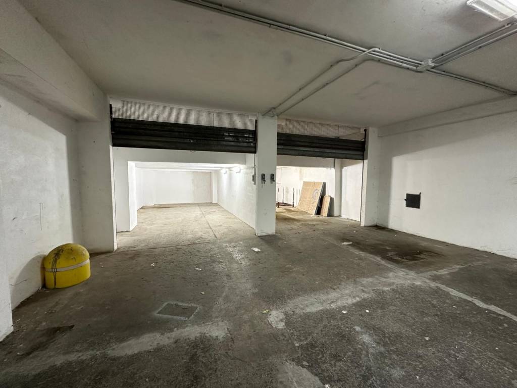 Box / garage a Genova in Via Donghi - Foto 5