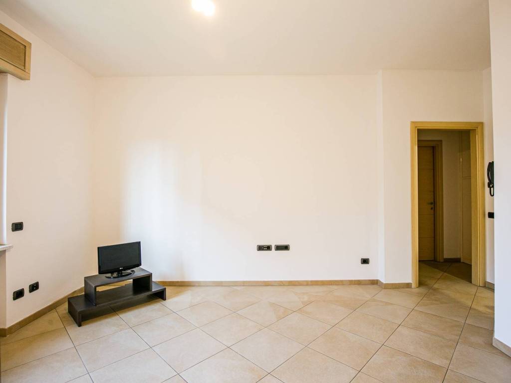 Villa a Origgio in Via Carso, 4 - Foto 2