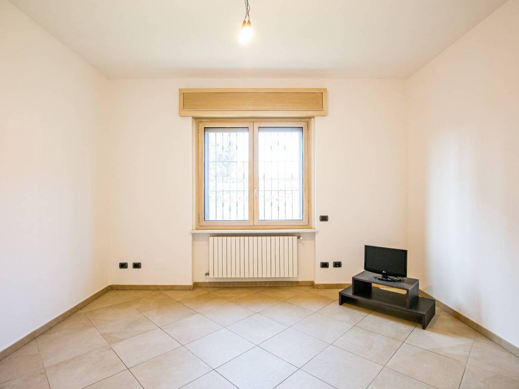 Villa a Origgio in Via Carso, 4 - Foto 3