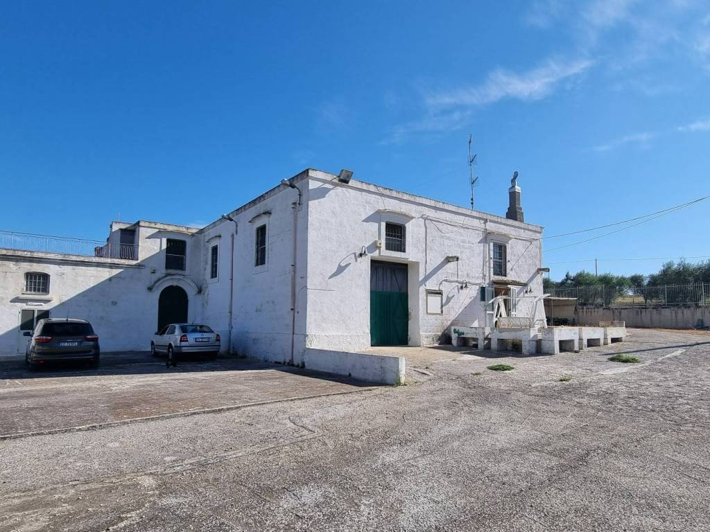 Palazzo / stabile a Matera in Strada Provinciale Matera Gravina - Foto 3