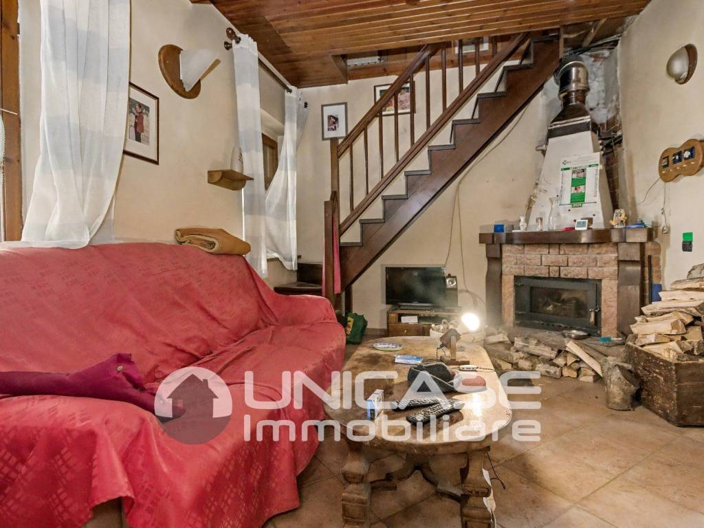 Villa a Bricherasio in Strada Cesani Marciottina, 33 - Foto 5