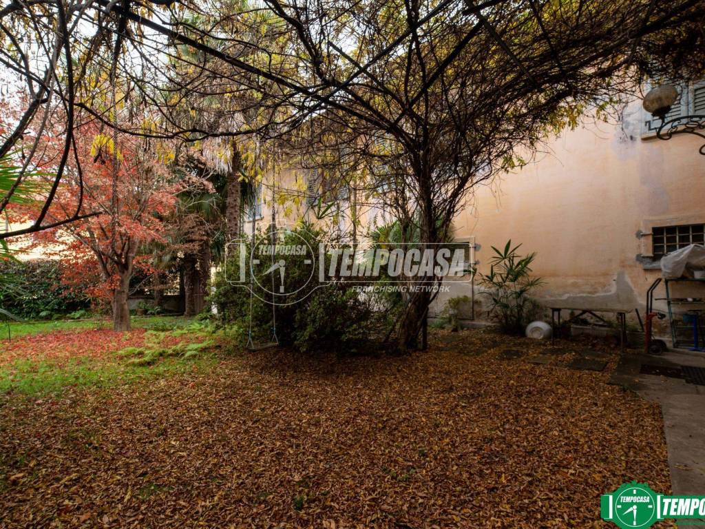 Palazzo / stabile a Lesa in Via Sempione 92 - Foto 2