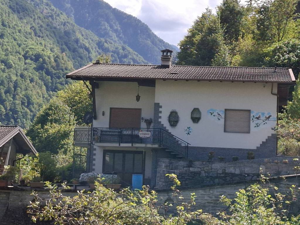Villa a Calasca-castiglione in Località Vigino, 96 - Foto 4