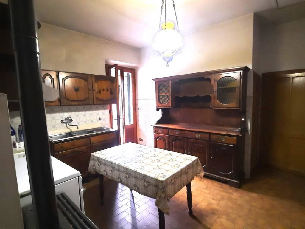 Appartamento a Vaiano in Piazza 1 Maggio - Foto 3