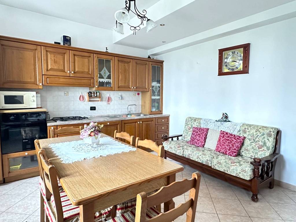 Appartamento a Castelmassa in Via Leonardo da Vinci - Foto 3