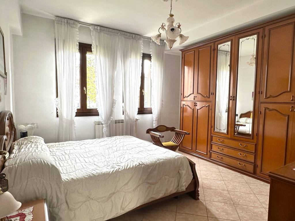 Appartamento a Castelmassa in Via Leonardo da Vinci - Foto 5