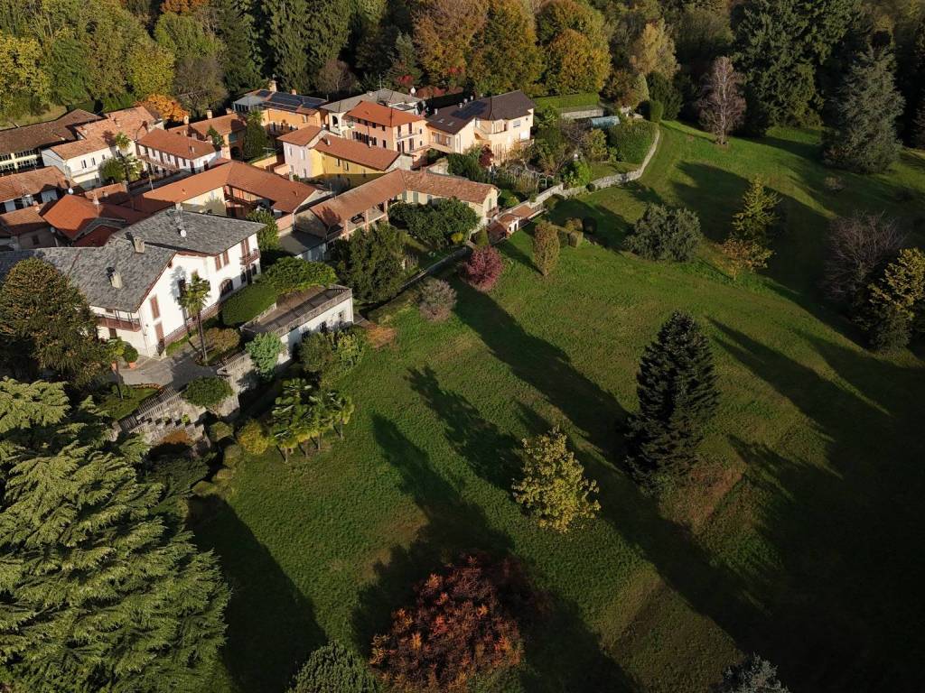 Villa a Invorio in Via Giovanni Curioni - Foto 3