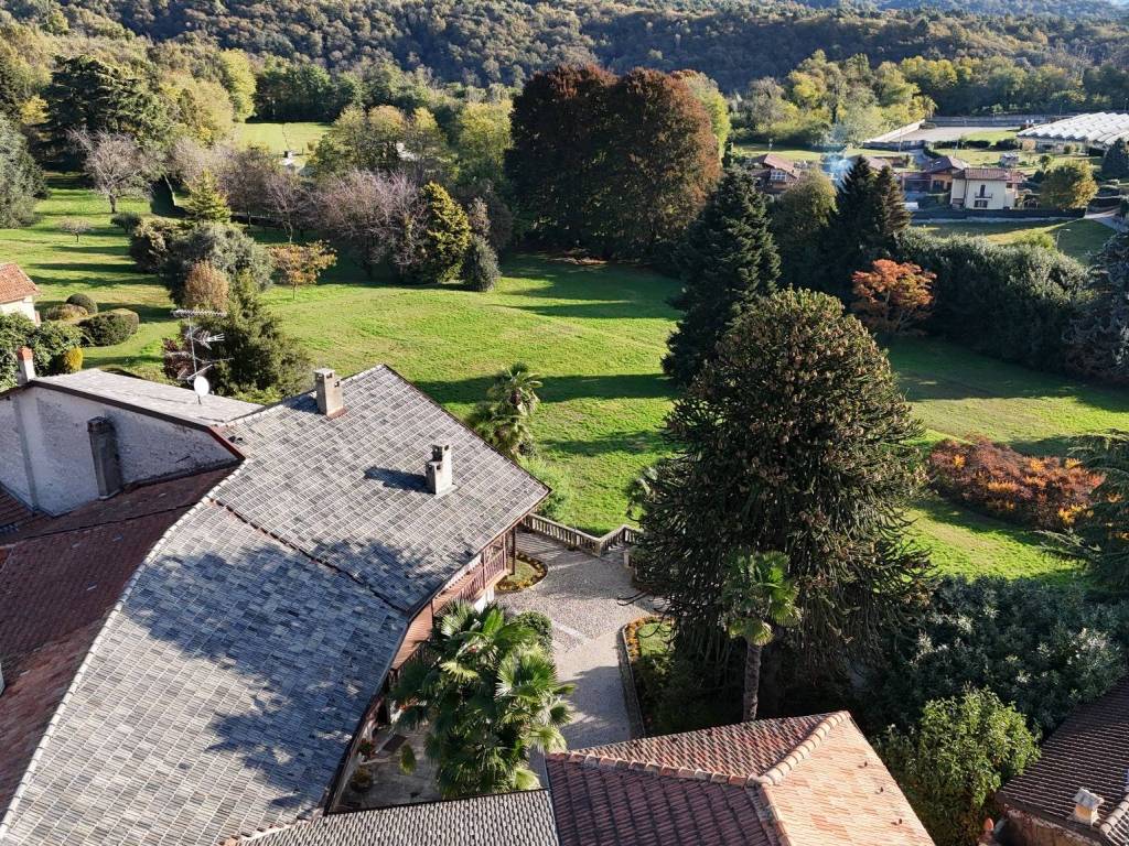 Villa a Invorio in Via Giovanni Curioni - Foto 5