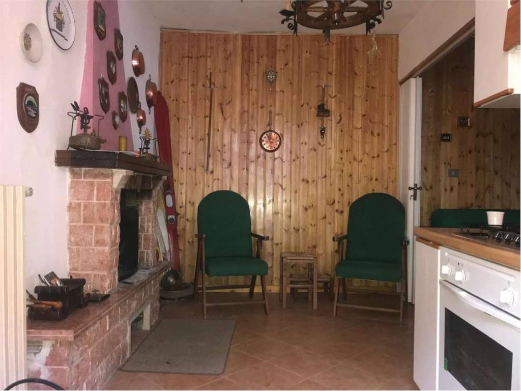 Appartamento a Rionero sannitico in via Del Castello - Foto 2