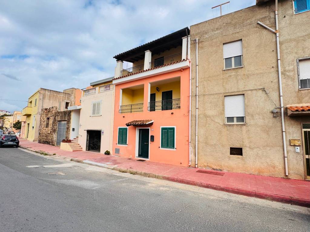 Casa indipendente a Orosei in Via Nazionale, 190 - Foto 3