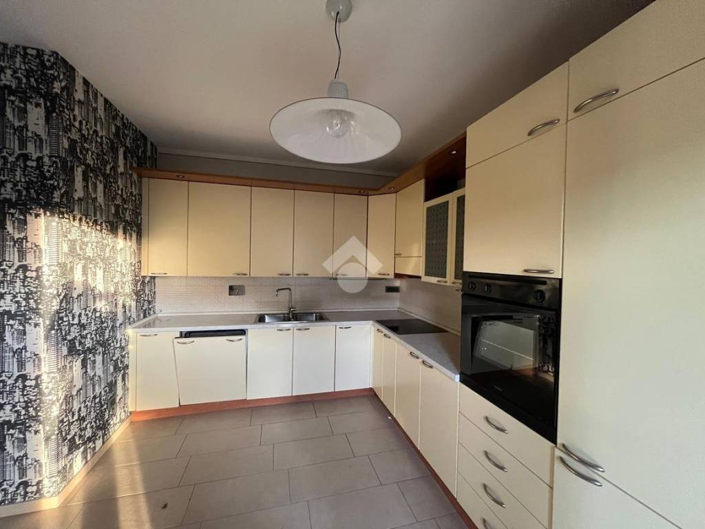 Appartamento a Saluzzo in Via Revello - Foto 3