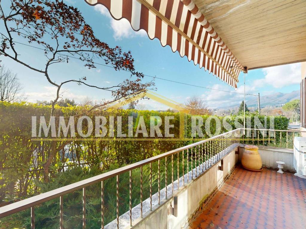 Appartamento a Varese in Via Gilberto Govi, 23 - Foto 4