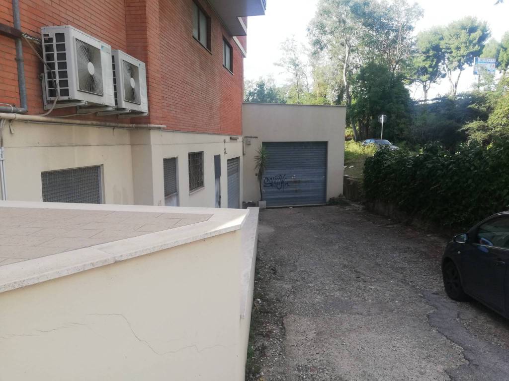 Immobile a Pomezia in Via Silvio Spaventa - Foto 2