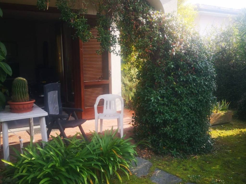 Villa a Cittiglio in Via San Giovanni Bosco, 15 - Foto 3