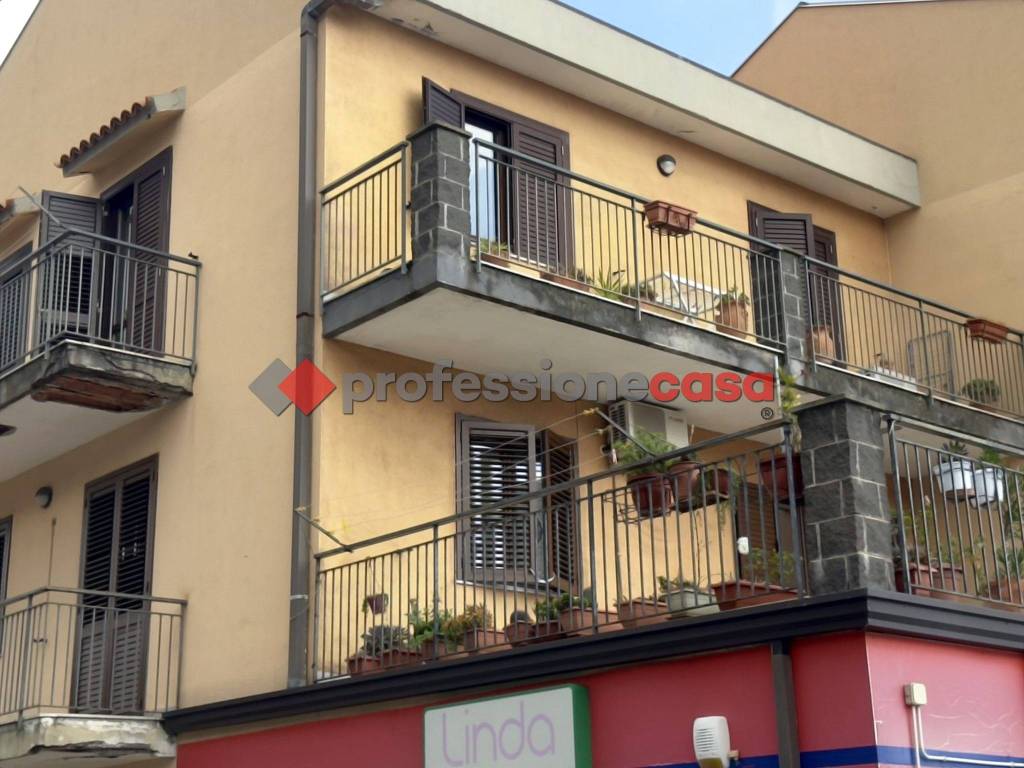 Appartamento a Zafferana etnea in Via Archimede, 3 - Foto 5